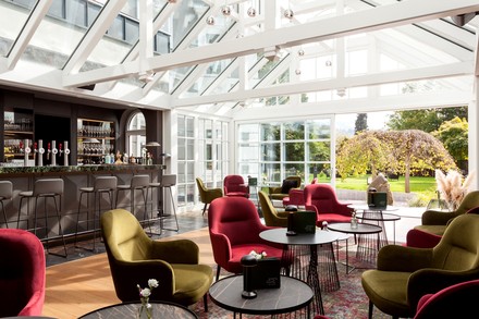 Greenhouse Bar & Lounge