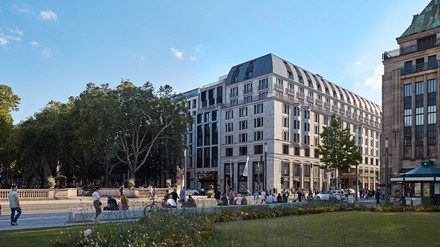 Das Hotel Breidenbacher Hof von außen