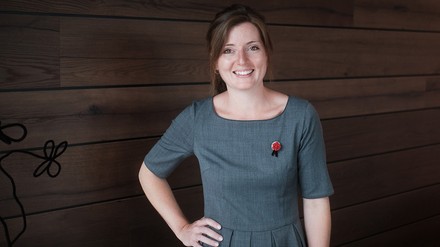 Nina Mihilli im Portrait