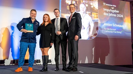 Anton Schmaus wird ausgezeichnet