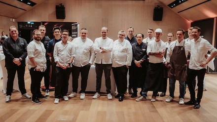 Manuel Ulrich vom Ösch Noir mit seinen Gästen