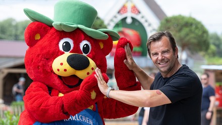 Robert Dahl mit Karlchen