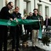 Von links nach rechts: Lorenz Maurer, Area General Manager Beaumier, mit Karl Näpflin, Präsident der Gemeinde Lauterbrunnen