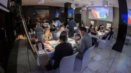 Dinner-Show "7 Paintings"