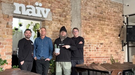 Oemer Enrique Erol, Eventchef vom Massif, Christian Daam vom Naïv, Florian Joeckel, Geschäftsführer des Massif Central sowie Sascha Euler vom Naïv