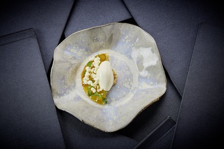 Ananas I Olivenöleis I Honey Cress