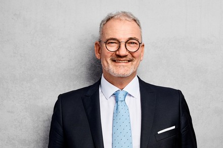 Porträt von Joachim Zobel