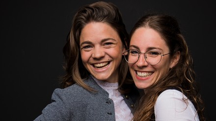 Porträt von Eva und Tanja Hauber