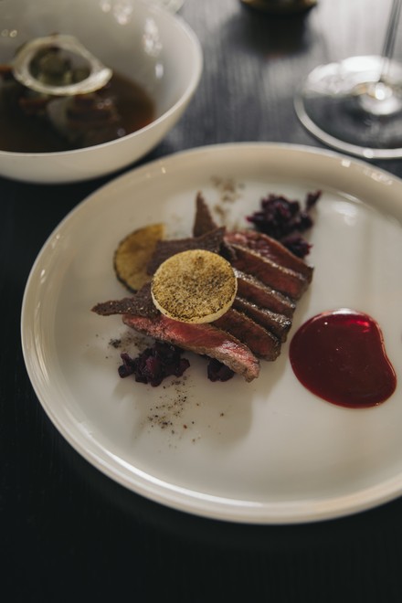 Alexander Herrmann interpretiert Heimatküche neu | HOGAPAGE Nachrichten