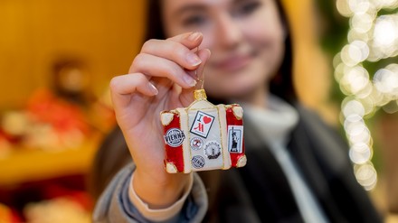 Christbaumkugel im Marriott-Design aus der Santa’s Xmas Factory im Vienna Marriott Hotel