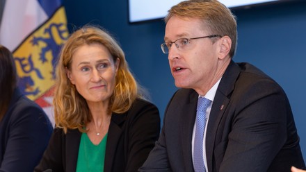 Daniel Günther und Silke Schneider