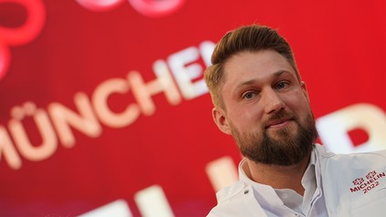 Anton Gschwendtner bei der Michelin-Sterne-Verleihung 2022.