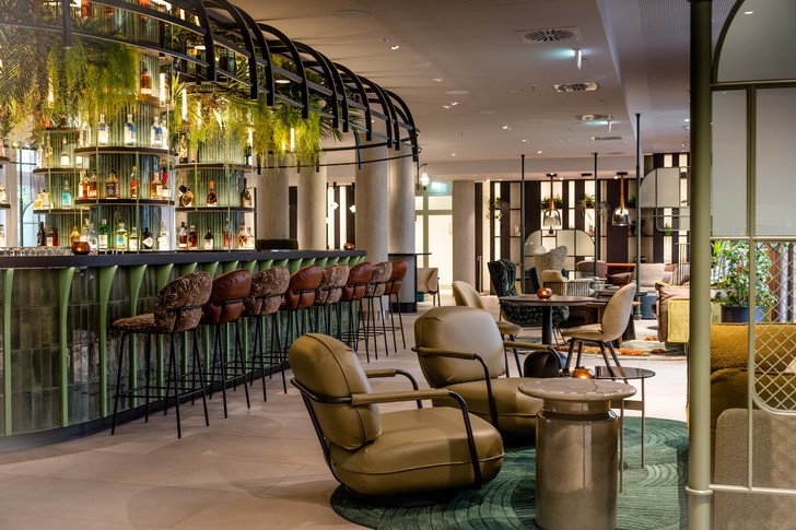 Bar des Motel One Frankfurt-Hauptbahnhof