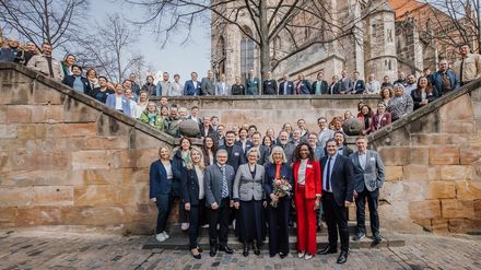 Ulrike Scharf, Angela Inselkammer neben Frau Staatsministerin und Oliver Baumbach
