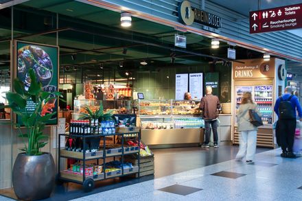 Rheinbissen am Flughafen Düsseldorf
