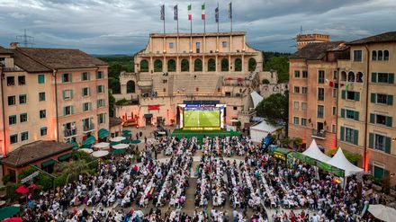 Public Viewing im Europa-Park