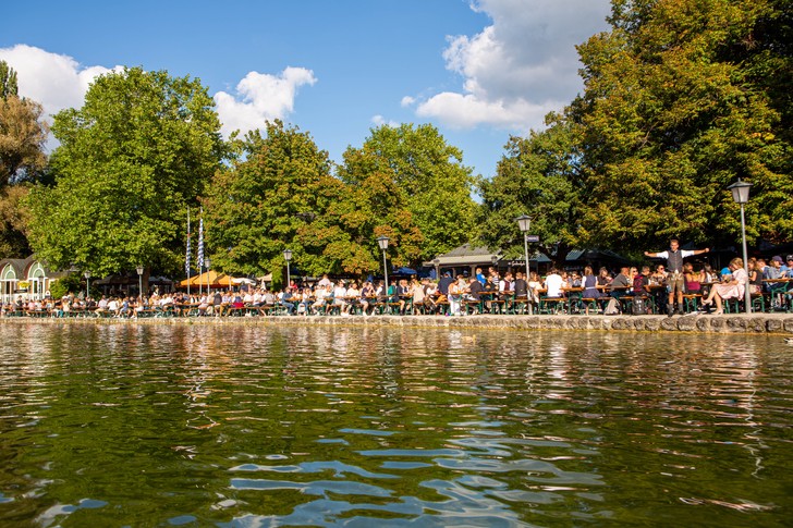 Seehaus im Englischen Garten in München