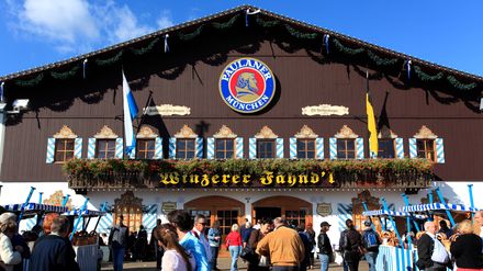 Paulaner-Zelt auf dem Oktoberfest