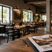 Unterlagen zur Pächtersuche liegen mit Stift und Schlüsseln auf einem Holztisch in einem modernen Restaurant. Daneben steht ein kleines Hausmodell aus Holz.