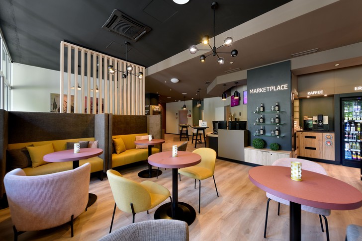 Frühstücksbereich im ibis Paderborn City
