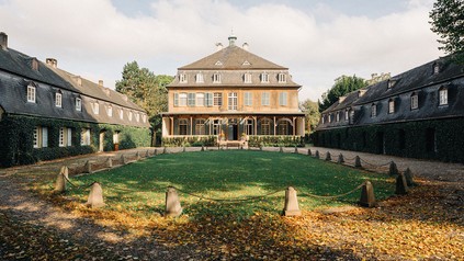 Außenansicht Schloss Eicherhof