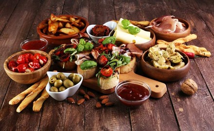 Diverse Snacks hübsch angerichtet