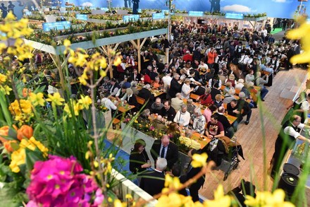 Menschenmenge auf Grüner Woche in Berlin