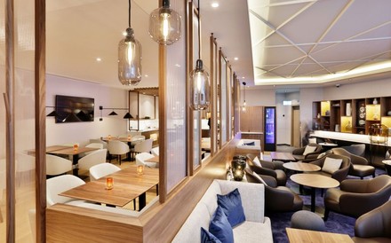 Vor allem Business-Gäste sollen das neue Lounge-Angebot im Zürich Marriott Hotel schätzen. (© Zürich Marriott Hotel/Aljoscha Thomas)
Das Zürich Marriott Hotel von innen