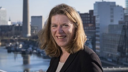 Elke Jacob bereichert seit wenigen Wochen als „Cluster Director of Sales & Marketing“ das Team der beiden Courtyard by Marriott Düsseldorf Hafen & Courtyard by Marriott Düsseldorf Seestern. (Foto: © Silvan Schäfer)