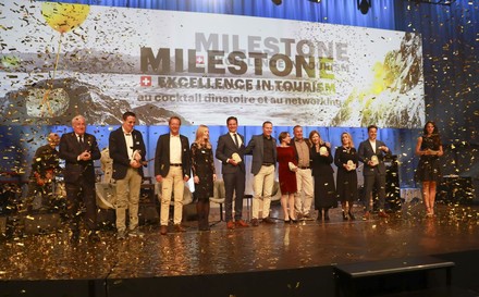Die Gewinner des „Milestone“ 2019 auf der Bühne