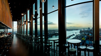 SkylineBar20upEmpireRiversideHotel