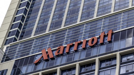 Marriott International will mit seinem Portfolio dynamischer Luxusmarken die seltenen und bereichernden Erlebnisse zu schaffen, nach denen sich der Luxusreisende von heute sehnt. (Foto: © JHVEPhoto/stock.adobe.com)