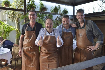 Johann Lafer und Thomas Martin besuchen eine naturbelassene Rinderaufzucht in Uruguay