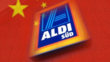 Das Aldilogo auf einer chinesischen Flagge