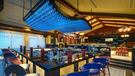 Bar im neuen Hard Rock Cafe Maldives