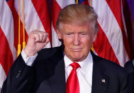 Donald Trump ballt die Faust