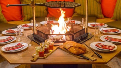 Grillhütte im Feuerdorf in Wien