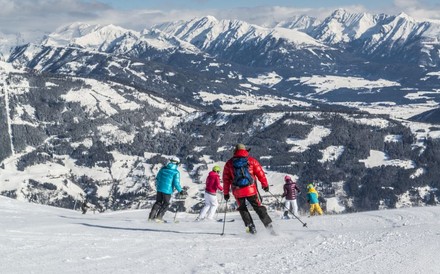 Skifahrer auf der Piste