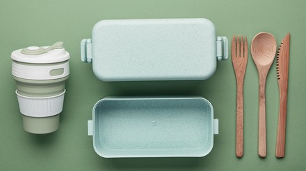 Mehrweg-Geschirr und -Besteck