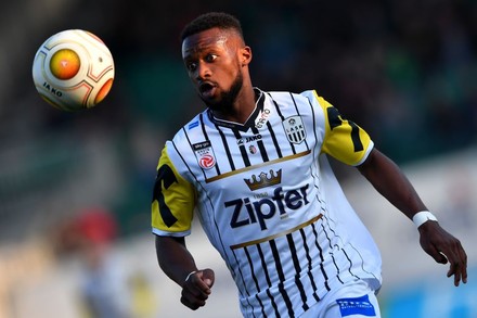 Fußballer beim Spiel