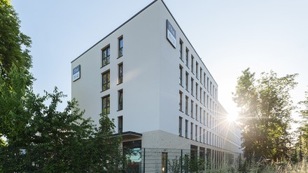 the niu Seven in Düsseldorf