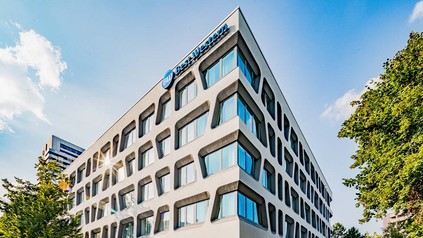 Das Best Western HoteAußenansicht des Arabellapark in München