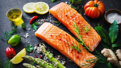 Lachs auf Tisch