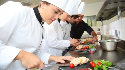 Köche bei der Arbeit