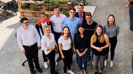 Azubis auf Schloss Hohenkammer