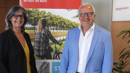 Martina Bäumgärtner und Prof. Dr. Thomas Merz