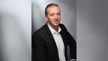 Christoph Carkadjija unterstützt seit Kurzem den Direktor Mile Zovko als Stellvertretender Direktor im Best Western Hotel Kaiserslautern, ein Managementbetrieb von unitels consulting. (Foto: © B.W. Hotel Betriebsgesellschaft mbH & Co. KG/unitels consulting)
Christoph Carkadjija