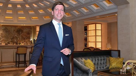 Hanno Barkhoff ist neuer Hotelmanager im Hotel Adlon Kempinski Berlin. (Foto: © im Hotel Adlon Kempinski Berlin)