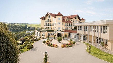 In Deutschland geht Platz eins an das Wellness- & Sporthotel Jagdhof in Röhrnbach (Bayern). (Foto: © Jagdhof, jbimage.de)
Wellness- & Sporthotel Jagdhof in Röhrnbach