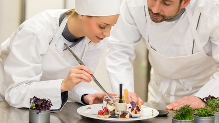 Eine Mischung aus Klassikern und neuen Ideen – das ist der VKD-Seminarplan 2023. (Foto:© eric/stock.adobe.com)
Der neue VDK-Seminarplan ist da: Ein fester Bestandteil im Seminarangebot sind inzwischen die zahlreichen Online-Schulungen.